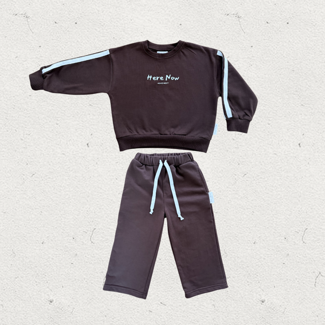 pause tracksuit